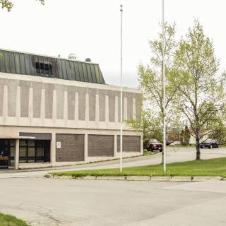 Irving West Hotel Gander Exterior photo